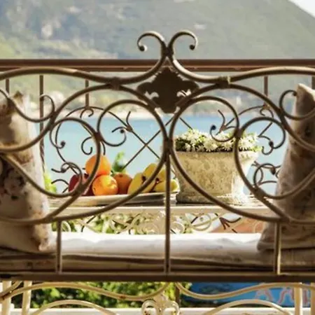 펜션 Sea Front Almi 바실리키