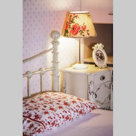 Sea Front Almi 펜션